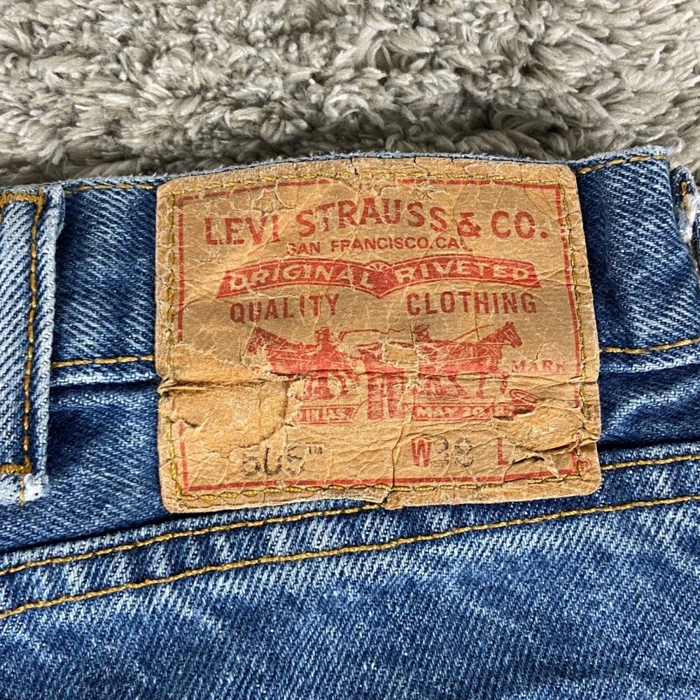 Vintage Levi's 505 Jeans Mens 38x30 Blue Denim Straight Regular Fit Workwear Y2k
